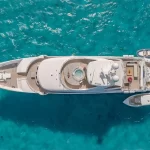 luxury yachts for rent