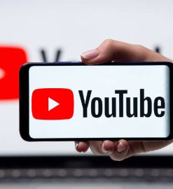 Stay informed: Why would effective content consumption call for a YouTube video summarizing tool?