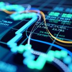 How to efficiently manage threats in trading using information from professionals